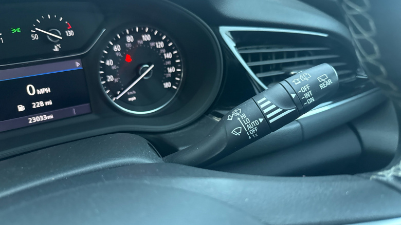 Vauxhall Insignia 1.6 Turbo D [136] Tech Line Nav 5dr Diesel Hatchback